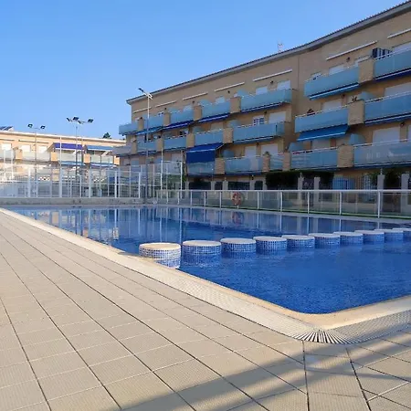 La Perla Hotel *